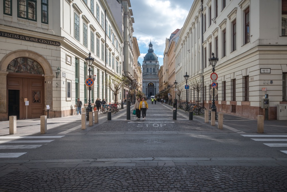 Cafe Brunch Budapest - Bazilika - Image 2